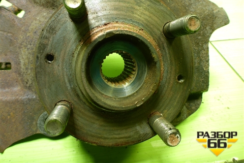 Кулак поворотный передний левый для Hyundai Solaris с 2010-2016г (Солярис)