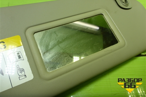 Козырёк солнцезащитный правый для Nissan Terrano с 2014г (Терано)