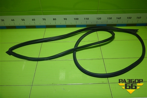 Уплотнитель двери передней левой (на дверь) (J686107110) для Chery Tiggo 4 Pro с 2020-2025г (Тиго 4 Про)