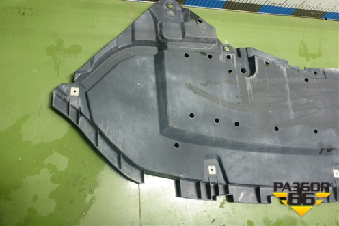 Пыльник переднего бампера центральный (до 2019г) (5261848021) для Lexus RX 350 c 2015г (РХ)