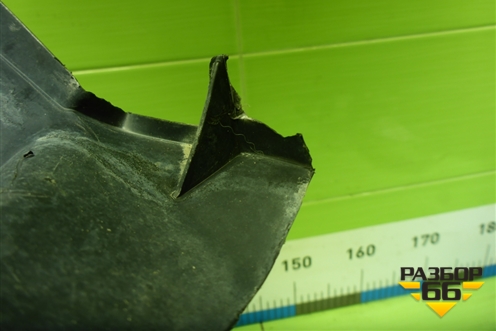 Локер передний левый (638419131R) для Nissan Terrano с 2014г (Терано)