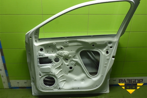 Дверь передняя правая (575831312) для Skoda Karoq с 2017г (Карок)