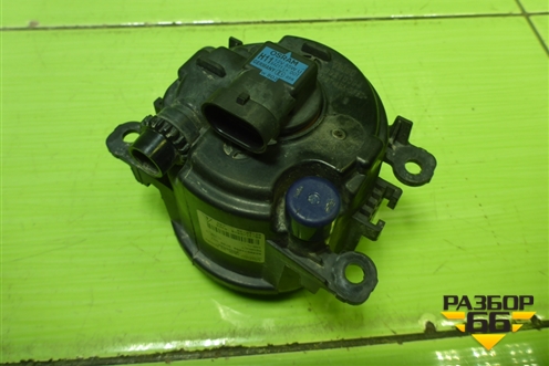 Фара противотуманная L=R (8200074008) для Nissan Terrano с 2014г (Терано)