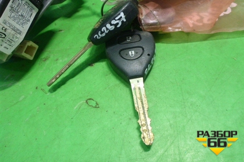 Замок зажигания (3 ключа) для Toyota Hilux с 2005-2015г (Хайлюкс)