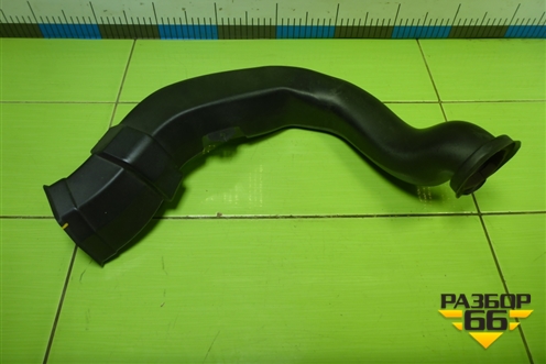 Воздуховод отопителя (687749568R) для Nissan Terrano с 2014г (Терано)