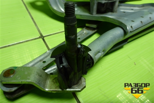 Трапеция стеклоочистителей (8200619512) для Nissan Terrano с 2014г (Терано)