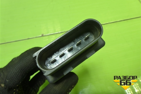 Блок управления топливным насосом (5Q0906093A) для Skoda Octavia (A7) с 2013г (Октавия)