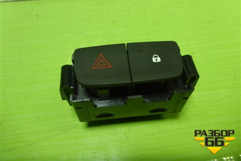 Кнопка аварийной сигнализации для Nissan Terrano с 2014г (Терано)