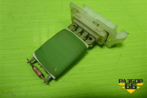 Резистор отопителя для Nissan Terrano с 2014г (Терано)