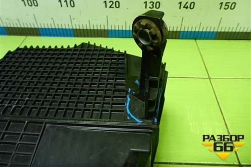 Корпус воздушного фильтра (165006280R) для Nissan Terrano с 2014г (Терано)