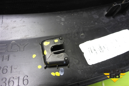 Накладка двери задней левой (на арку) (8890043616) для Geely Monjaro с 2021г (Монджаро)