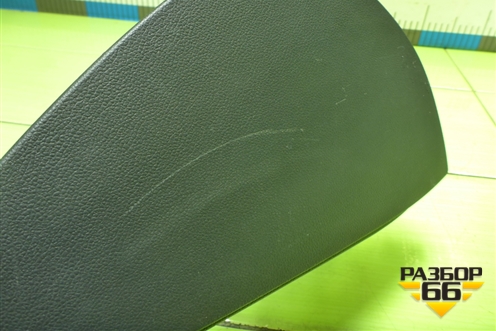 Накладка на торпедо (боковая правая) (6RU858248D) для Volkswagen Polo (седан) с 2010г (Поло)