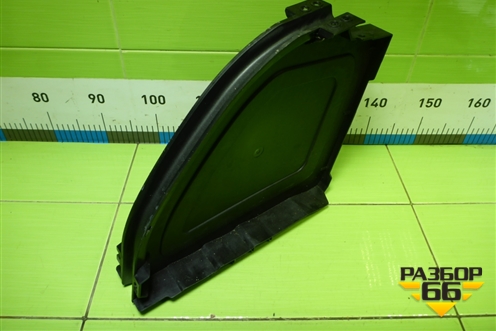 Накладка внутренняя  (перегородка вещевого ящика) (711W639035013) для Sitrak C7H (С7Н)