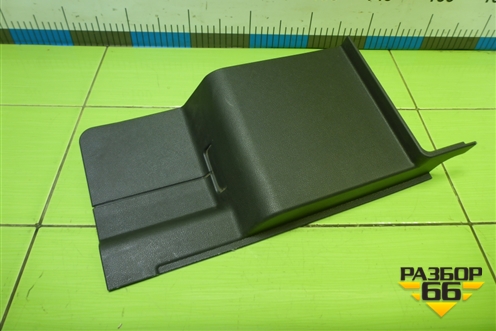 Обшивка в кабину правая (AZ16D161000008) для Sitrak C7H (С7Н)