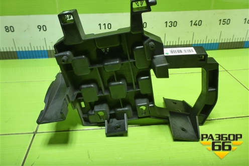 Кронштейн  (812W624305010) для Sitrak C7H (С7Н)