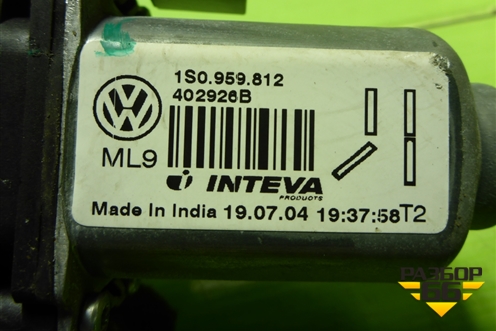 Моторчик стеклоподъёмника задний левый (1S0959812) для Volkswagen Polo (седан) с 2010г (Поло)