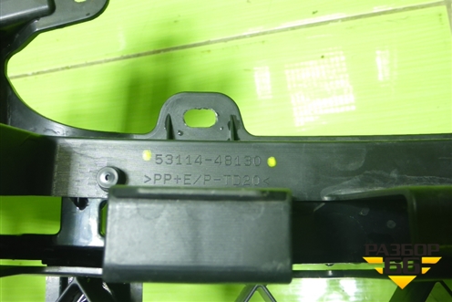 Кронштейн решетки радиатора (5311448130) для Lexus RX 350 с 2022г (РХ)