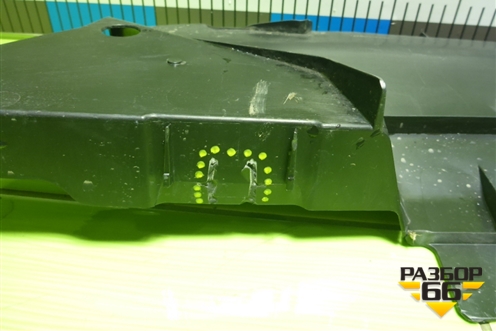 Накладка декоративная на переднюю панель (5261848060) для Lexus RX 350 с 2022г (РХ)