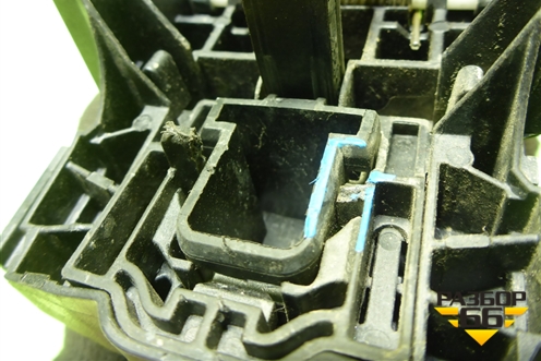 Ручка наружная двери задней левой (5N0839885H) для Volkswagen Polo (седан) с 2010г (Поло)