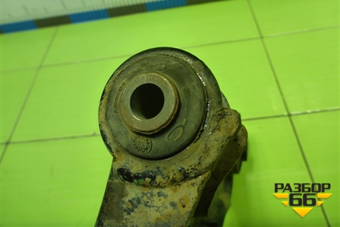 Рычаг передний правый (6RU407152) для Volkswagen Polo (седан) с 2010г (Поло)