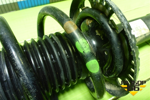 Амортизатор передний левый (6RU413031B) для Volkswagen Polo (седан) с 2010г (Поло)