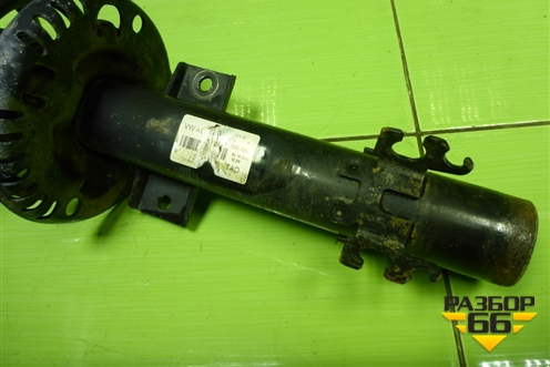 Амортизатор передний правый для Volkswagen Polo (седан) с 2010г (Поло)