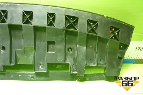 Пыльник переднего бампера центральный (после 2018г) (626604СL0B) для Nissan X-Trail (Т32) с 2014г (Хтраил)