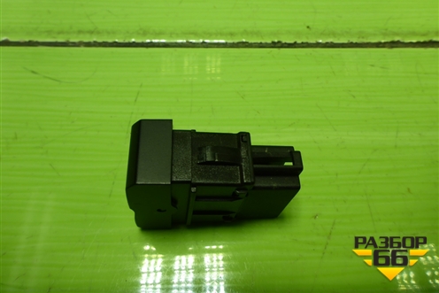 Кнопка стеклоподъёмника (левая) (812W255037024) для Sitrak C7H (С7Н)