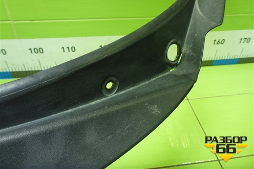 Решетка стеклоочистителей левая (21908212735) для VAZ Granta/Гранта