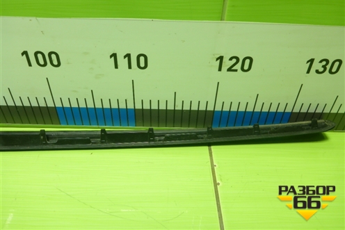 Молдинг лобового стекла правый (51317285928) для BMW 4-серия F32 с 2013-2020г