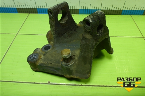 Кронштейн передней рессоры правый (1785815) для Scania 4 Series с 1995-2005г