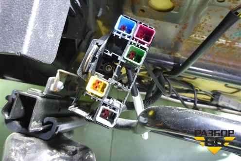 Сиденья комплект (AIR BAG подогрев, хетчбэк) для Ford Focus 3 с 2011г (Фокус)