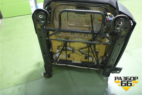 Сиденья комплект (AIR BAG подогрев, хетчбэк) для Ford Focus 3 с 2011г (Фокус)