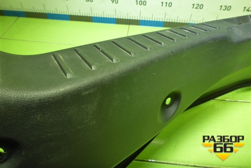 Обшивка багажника на заднюю панель (хетчбэк) (BM51A40352ABW) для Ford Focus 3 с 2011г (Фокус)