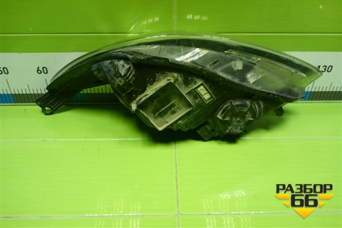 Фара правая (до 2015г галоген) (1873934) для Ford Focus 3 с 2011г (Фокус)