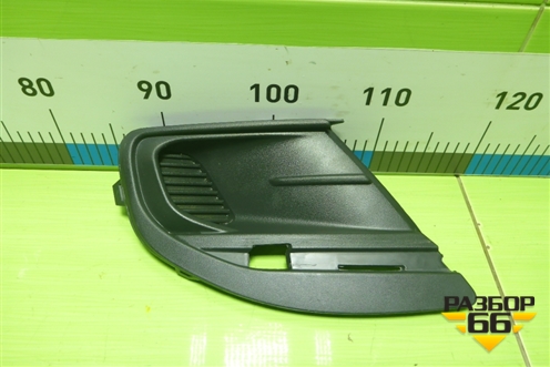 Накладка переднего бампера левая (после 2018г) (8450100963) для VAZ Granta/Гранта