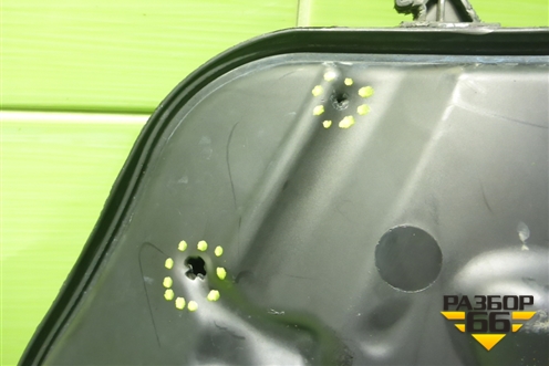 Бачок омывателя лобового стекла (749982804) для BMW X3 G01 с 2017г (Х3 Г01)