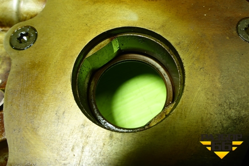 Насос масляный (1.6л PNDA) (98MM6604D2B) для Ford Focus 3 с 2011г (Фокус)