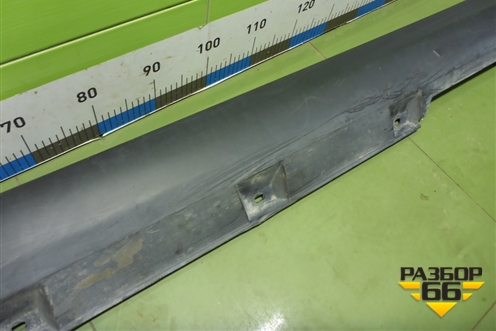 Накладка на порог наружная левая (BM51A10155A) для Ford Focus 3 с 2011г (Фокус)