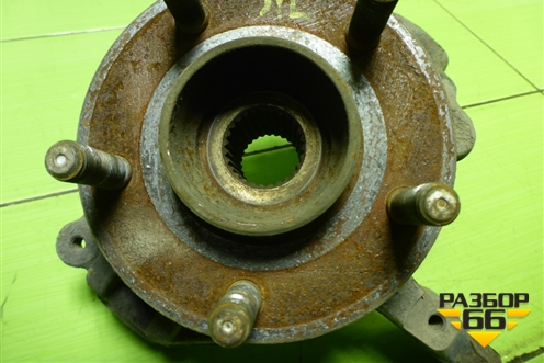 Кулак поворотный передний левый для Ford Focus 3 с 2011г (Фокус)