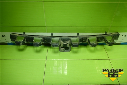 Кронштейн заднего бампера центральный (BM51A17B861A) для Ford Focus 3 с 2011г (Фокус)