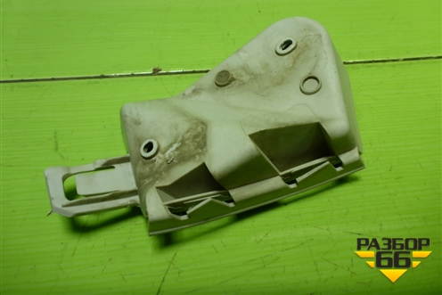 Кронштейн заднего бампера левый (хетчбэк) (BM5117A882A) для Ford Focus 3 с 2011г (Фокус)