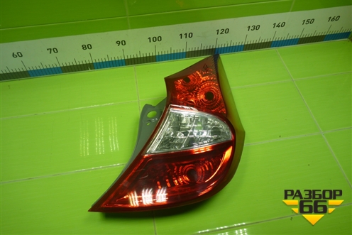 Фонарь задний правый (хэтчбек) (924021R200) для Hyundai Solaris с 2010-2016г (Солярис)