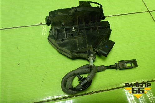 Замок двери задней левой (BM5AA26413BB) для Ford Focus 3 с 2011г (Фокус)