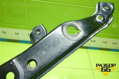 Кронштейн фары правой (5320242030) для Toyota Rav-4 с 2012-2019г (Рав 4)