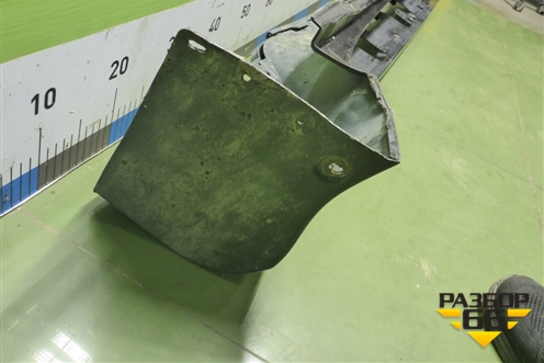 Накладка на порог наружная левая на подножку (5177460210) для Lexus GX-460 с 2009г (ГХ)