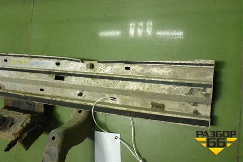 Усилитель порога левого(под подножку) для Lexus GX-460 с 2009г (ГХ)