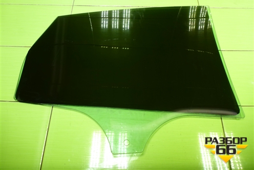 Стекло двери задней левой (хетчбэк) для Ford Focus 3 с 2011г (Фокус)