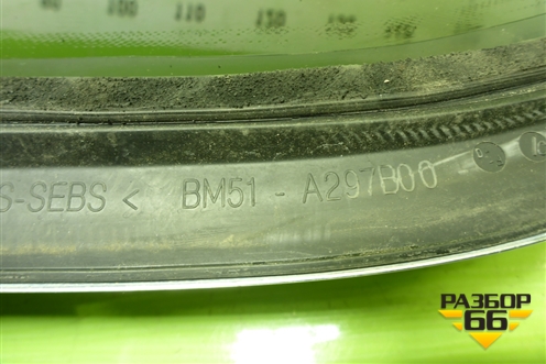 Стекло глухое правое (хетчбэк) (BM51A297B00) для Ford Focus 3 с 2011г (Фокус)