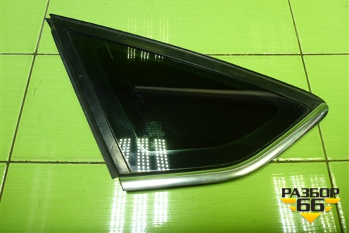 Стекло глухое левое (хетчбэк) (BM51A297B01) для Ford Focus 3 с 2011г (Фокус)